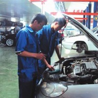 汽車(chē)運(yùn)用與維修